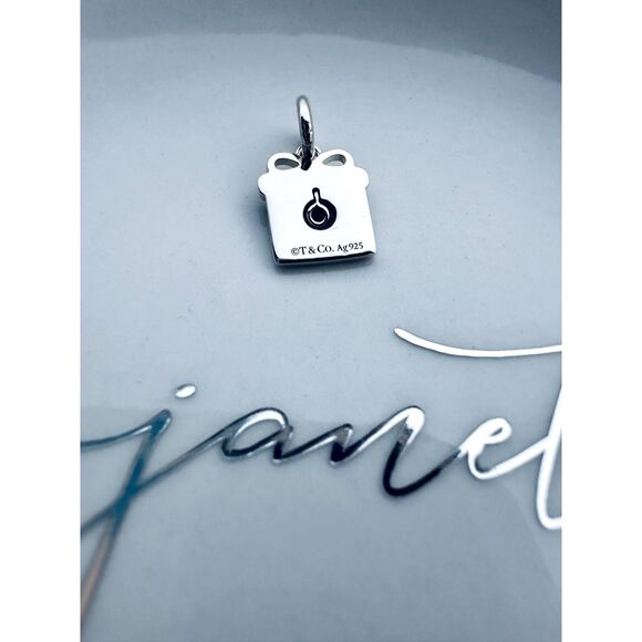 ❌Rare❌ Tiffany & Co Enamel Diamond Present Gift Box Charm Pendant in Silver - Picture 5 of 5